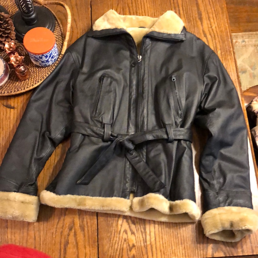 Vintage Wilda black leather jacket with shearling